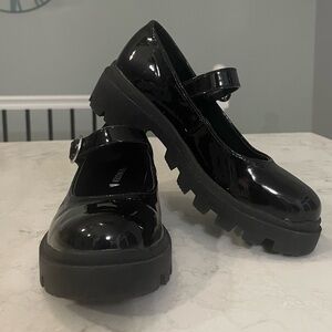 Madden Girl Black Patent Leather Mary Jane’s Sz 13